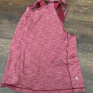 Lululemon tank with built in bra